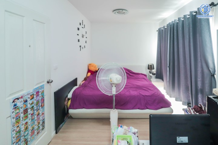 *****ทาวน์เฮ้าส์มือสองย่านนนทบุรี  ม.พลีโน่ ปิ่นเกล้า-วงแหวน คุณภาพระดับ AP เนื้อที่ 18 ตร.ว. ฟังก์ชัน 3 ห้องนอน 2 ห้องน้ำ 1 ที่จอดรถ สภาพดี พร้อมเข้าอยู่ บนทำเลเดินทางสะดวก เชื่อมต่อถนนหลานเส้นทาง ใกล้จุดทางด่วน "ศรีรัช"